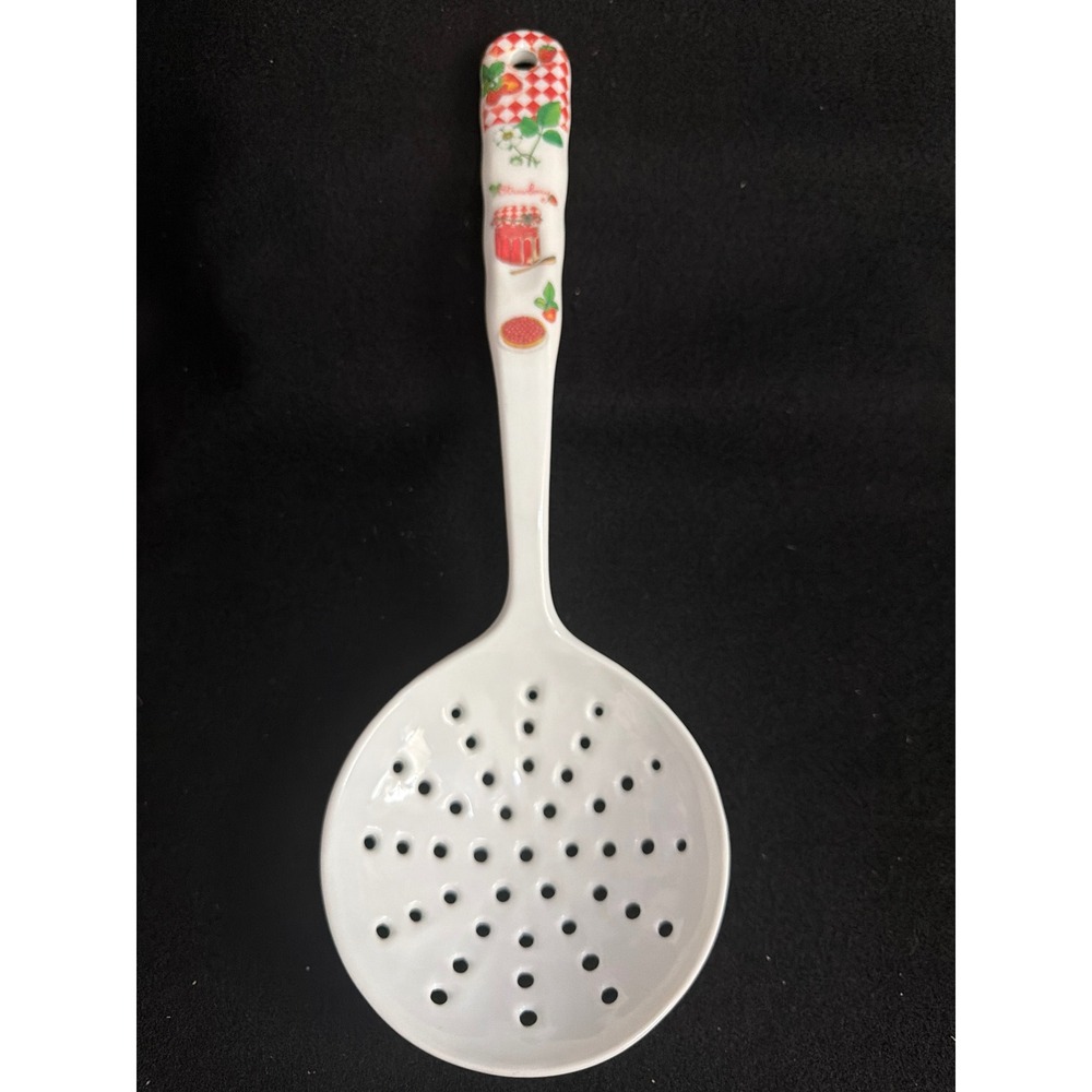 Vintage Style Strawberry Gingham Melamine Slotted Spoon Skimmer No. 9186 White